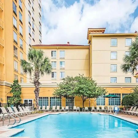 La Quinta Inn & Suites By Wyndham San Antonio Riverwalk Экстерьер фото