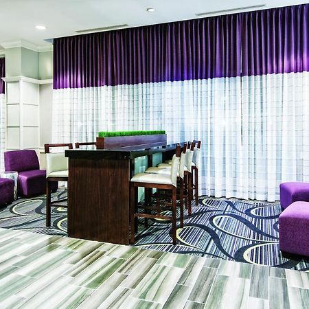 La Quinta Inn & Suites By Wyndham San Antonio Riverwalk Экстерьер фото