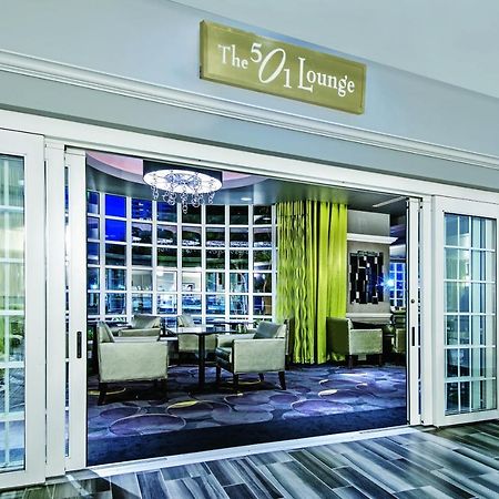 La Quinta Inn & Suites By Wyndham San Antonio Riverwalk Экстерьер фото