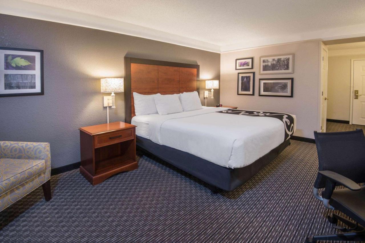 La Quinta Inn & Suites By Wyndham San Antonio Riverwalk Экстерьер фото