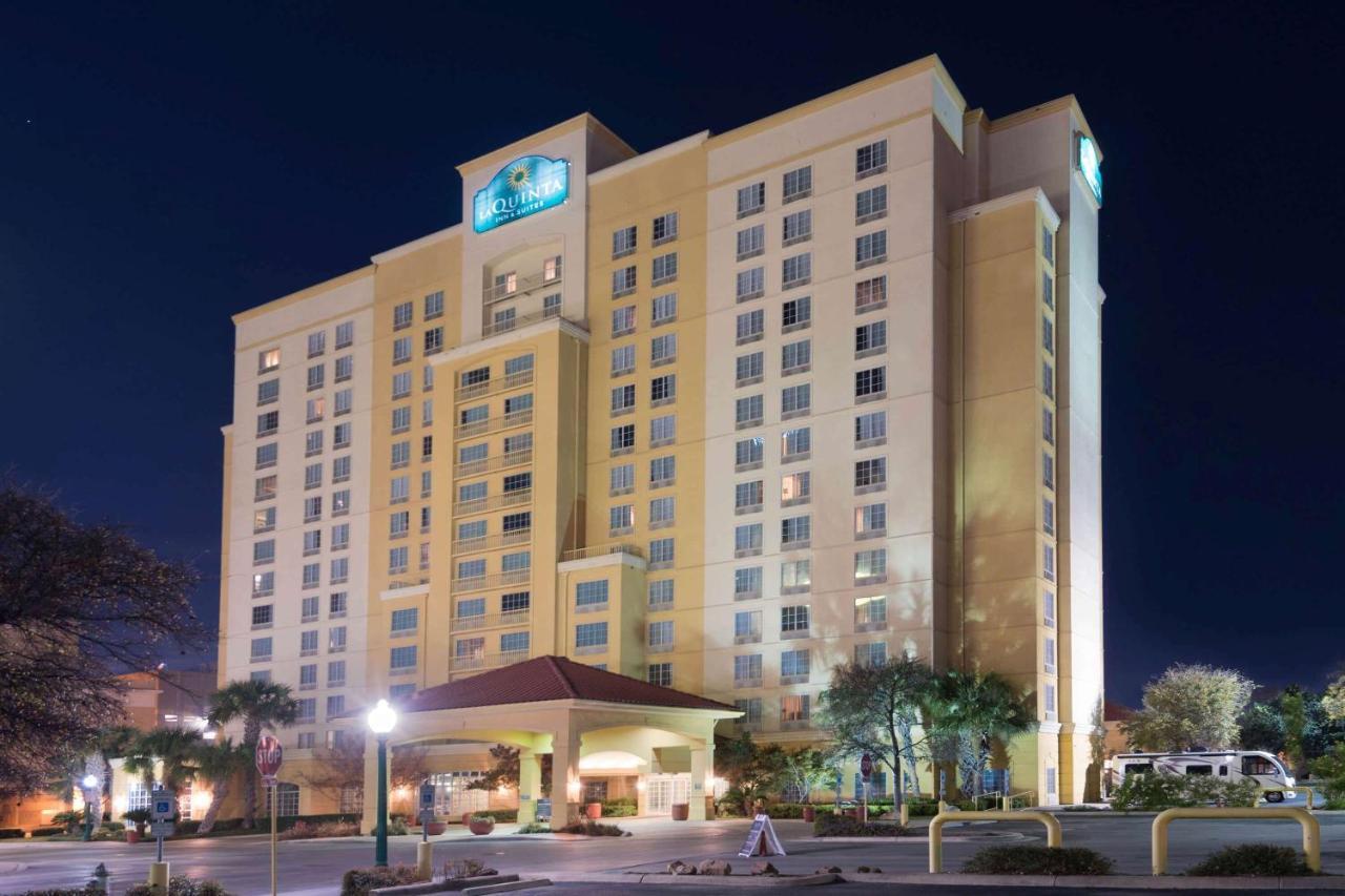 La Quinta Inn & Suites By Wyndham San Antonio Riverwalk Экстерьер фото